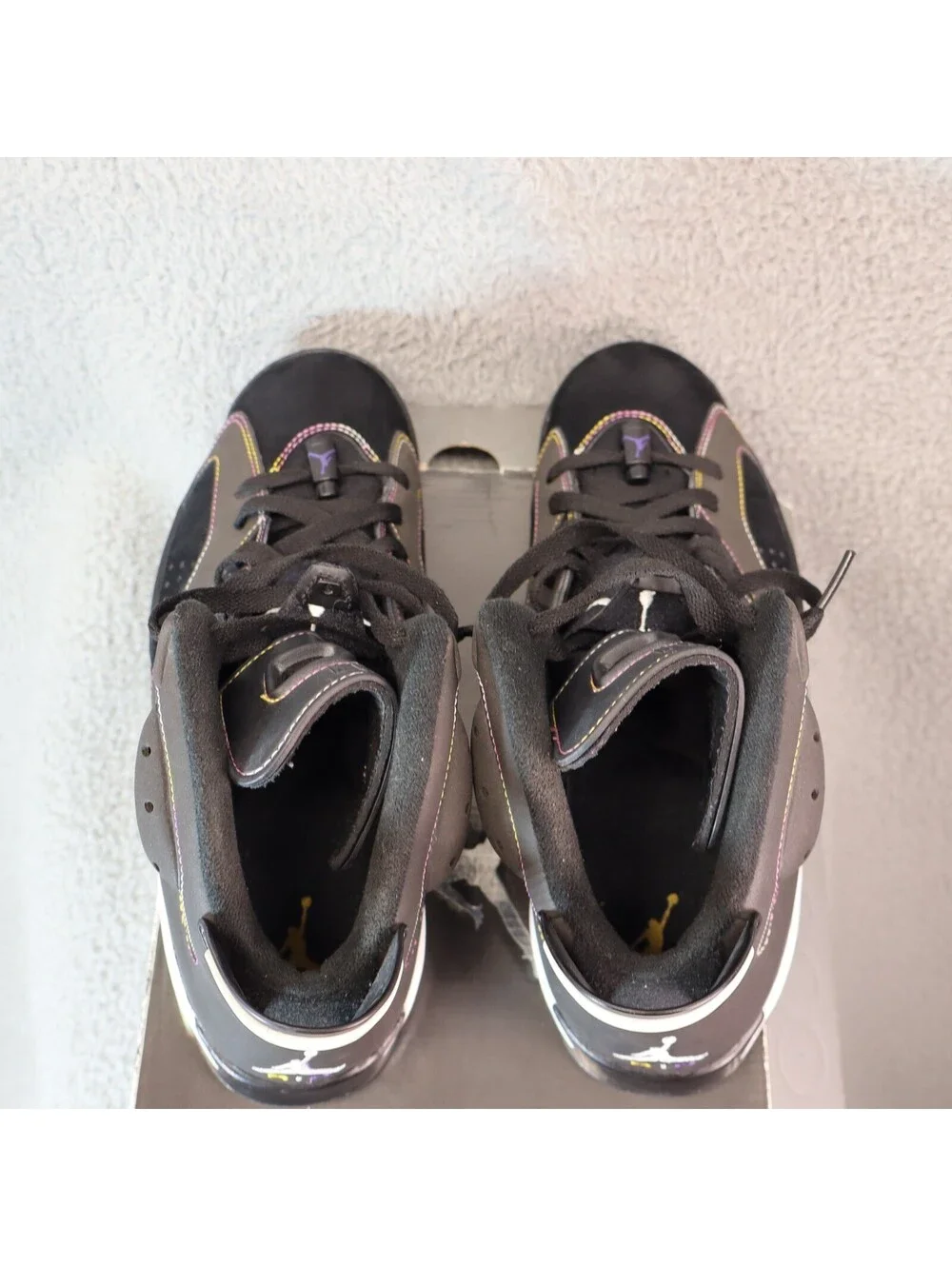 Air Jordan 6 Retro Lakers Size 11 w Box, Read Repair